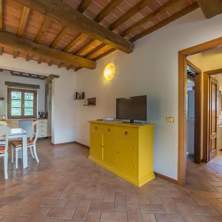 博尔戈达芬奇公寓 *