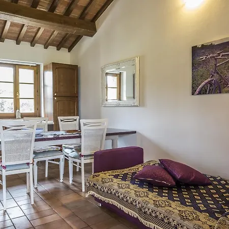 博尔戈达芬奇公寓